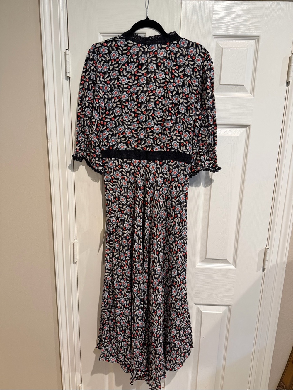 RIXO Black Floral Amina dress - Picture 5 of 5
